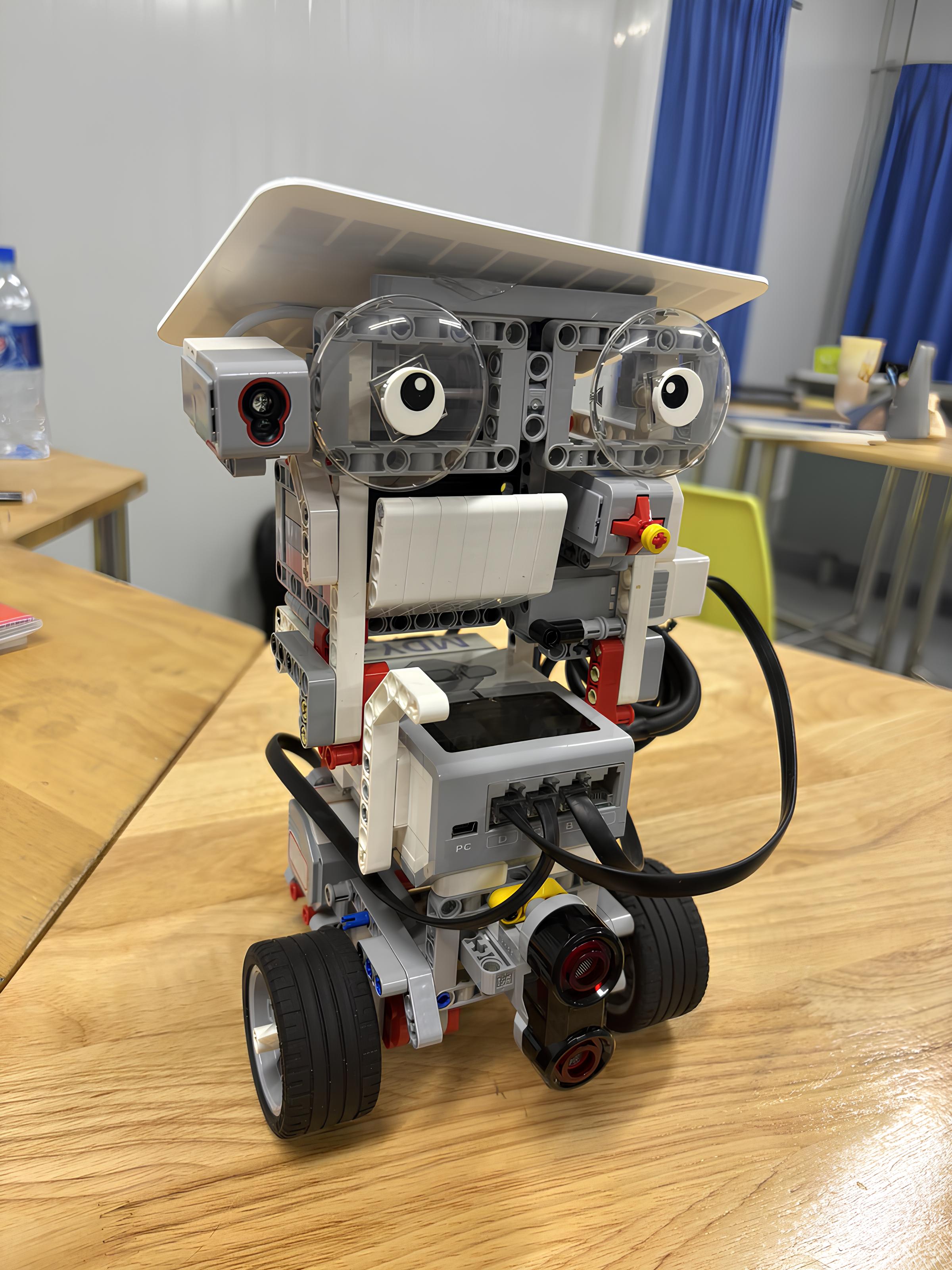 Mobidrop robot prototype - LEGO EV3 based delivery robot